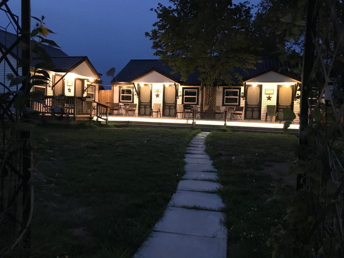 The Coastal Cabins In New Brunswick Hotel Cape Tormentine Exterior photo