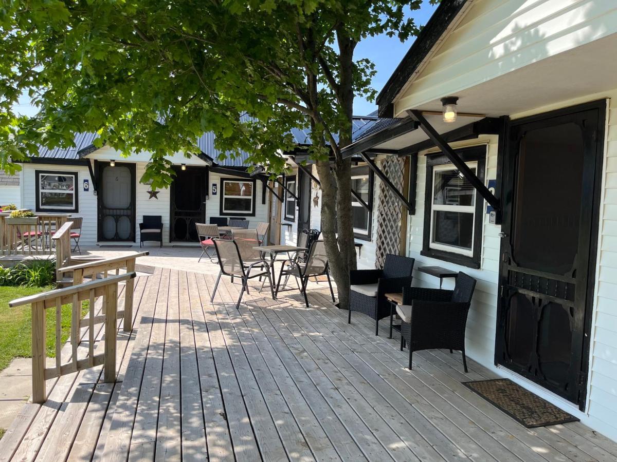 The Coastal Cabins In New Brunswick Hotel Cape Tormentine Exterior photo